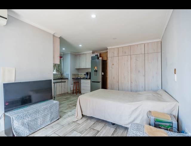 3 BEDROOM DUPLEX FOR SALE IN UMHLANGA CENTRAL